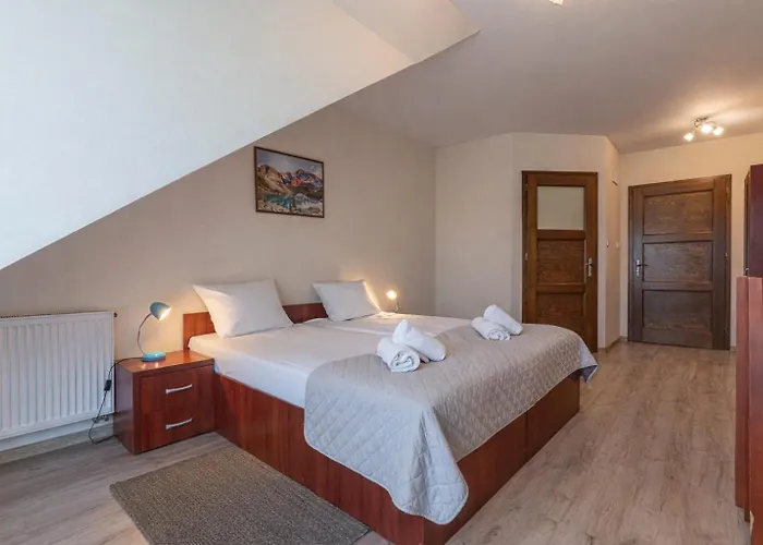 Perla Pienin Bed & Breakfast 3*